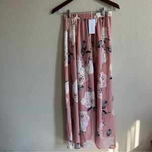 NWT Showpo Floral Skirt